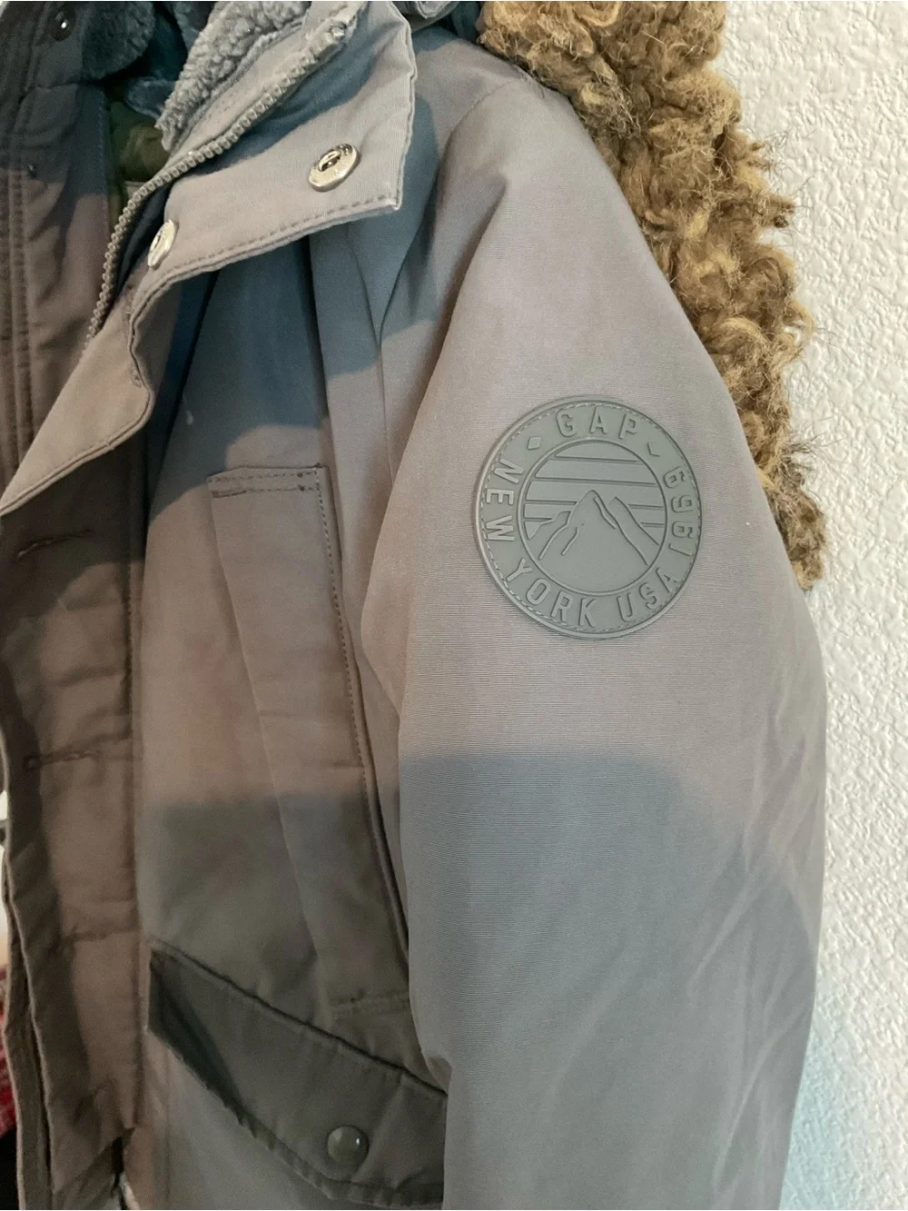 GAP Gray Hooded Puffer Coat with Faux Fur Trim